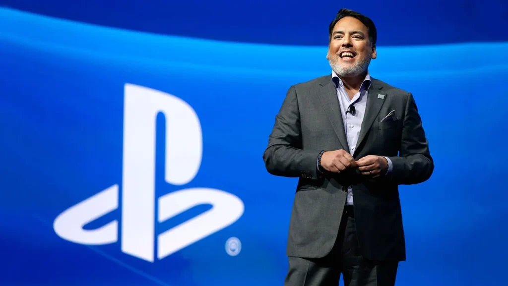 الرئيس التنفيذي السابق «Shawn Layden»: لا توجد منافسة لـPlayStation في سوق الأجهزة